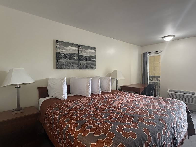 Travel Inn - Buford/Mall of Georgia