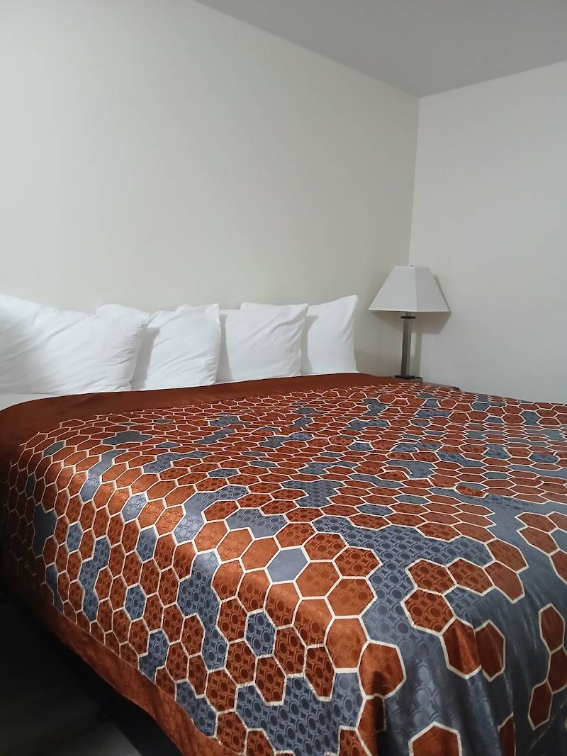 Travel Inn - Buford/Mall of Georgia